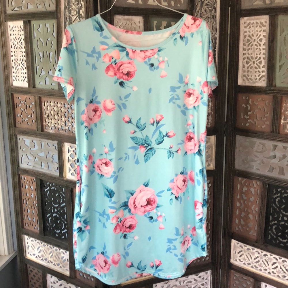 Blue floral T-shirt dress